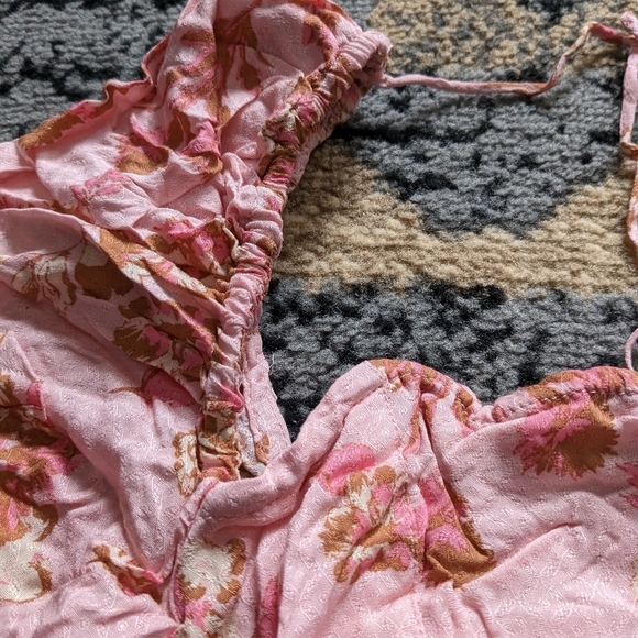 Free People Hilary printed top pink combo floral puff sleeve open back - Picture 5 of 10